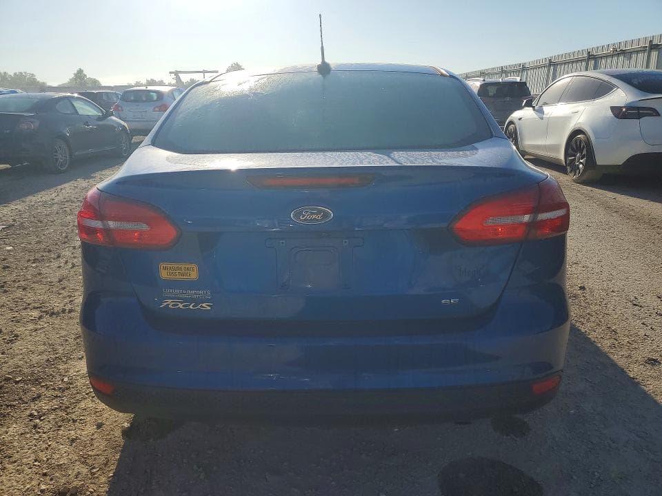 2018 FORD FOCUS SE 6
