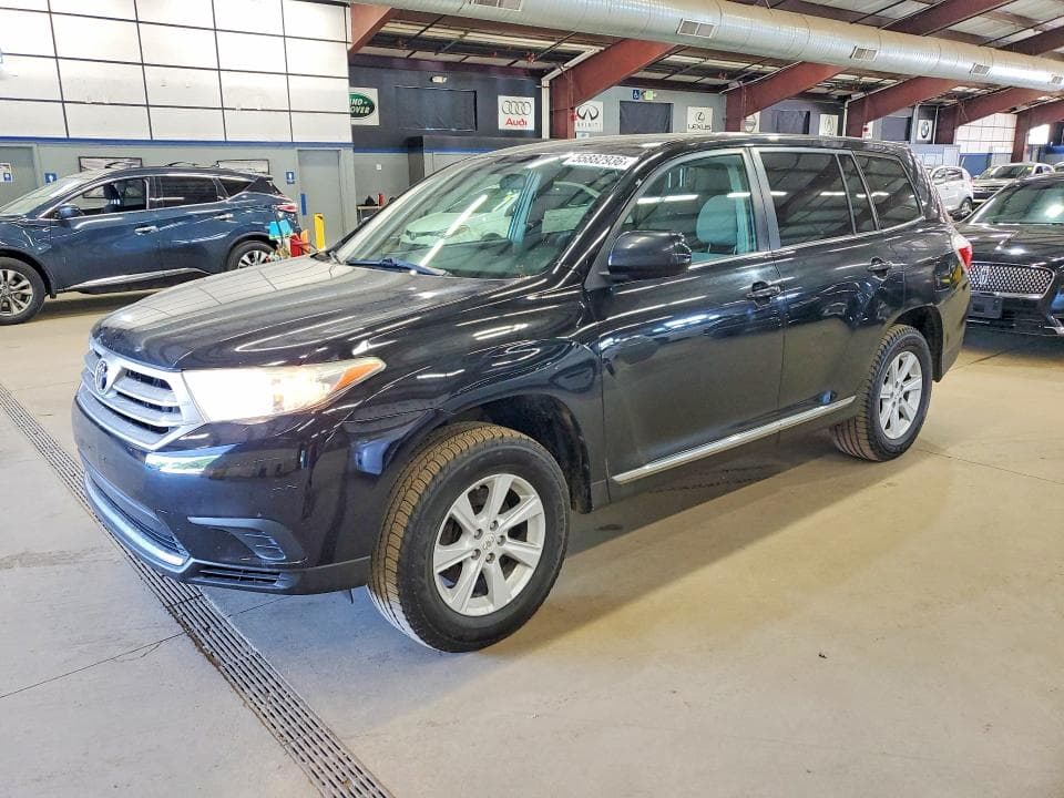 2013 TOYOTA HIGHLANDER - 1