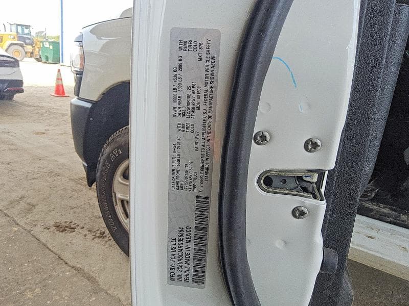 2024 RAM 2500 TRADESMAN 12
