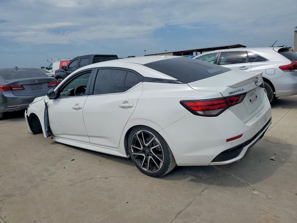2024 NISSAN SENTRA SR 2
