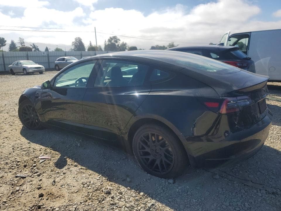 2022 TESLA MODEL 3 2