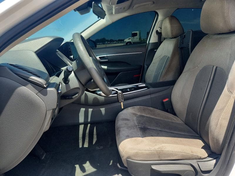 2020 HYUNDAI SONATA SE 7