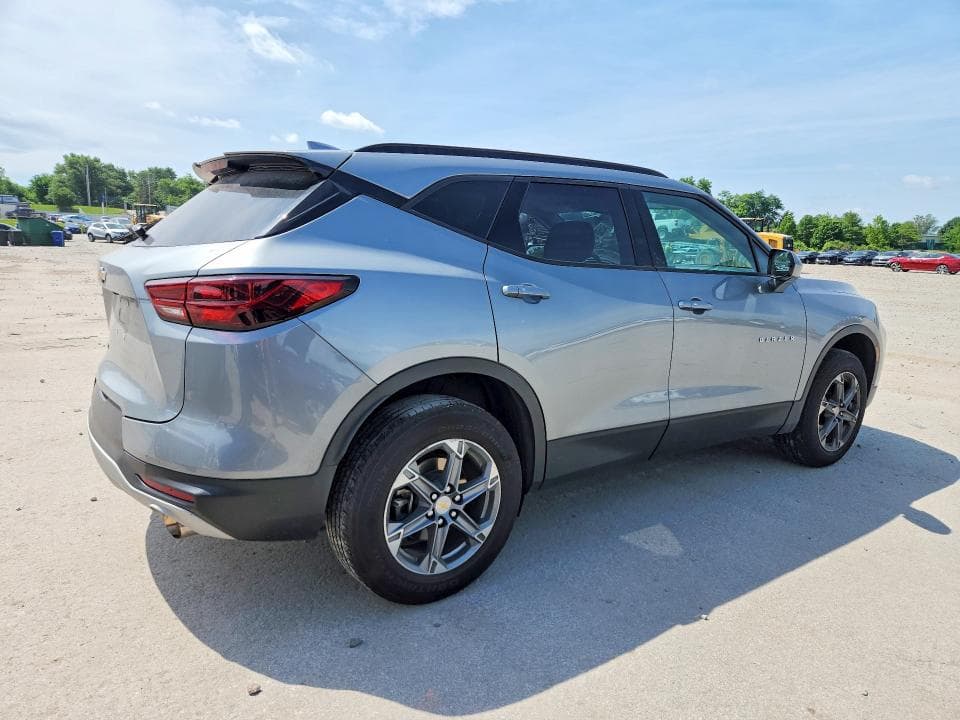 2023 CHEVROLET BLAZER 2LT 3