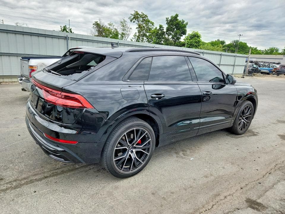 2022 AUDI Q8 PREMIUM PLUS S-LINE 3
