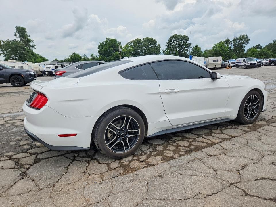 2020 FORD MUSTANG 3