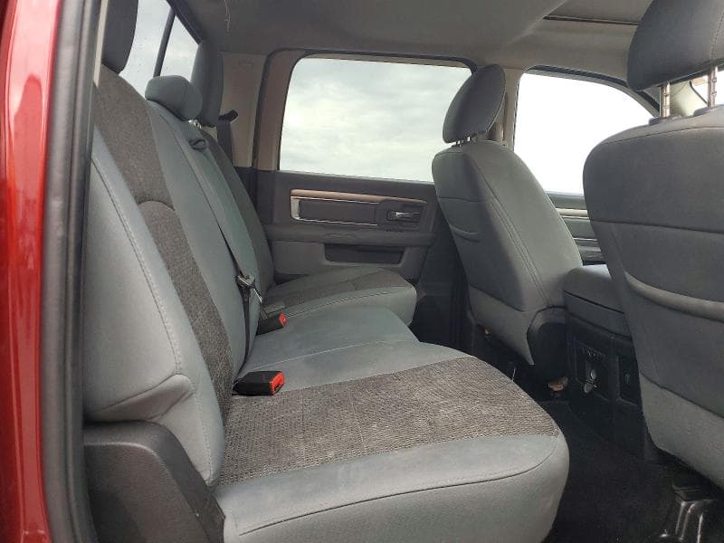 2017 RAM 1500 SLT 10