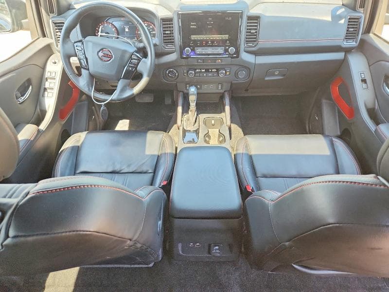 2024 NISSAN FRONTIER PRO-4X 8