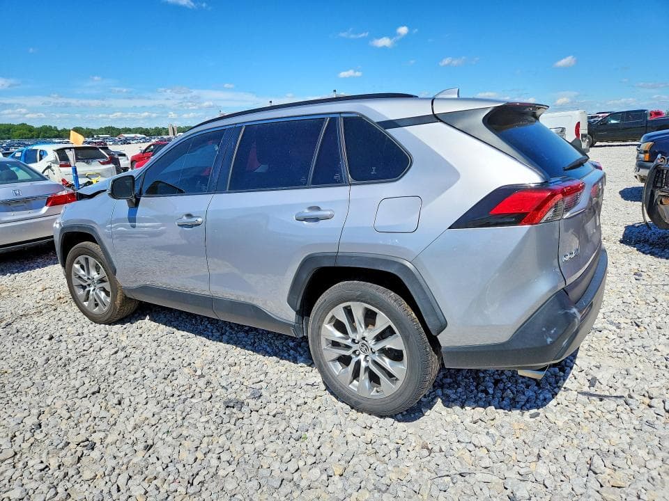 2019 TOYOTA RAV4 XLE PREMIUM 2