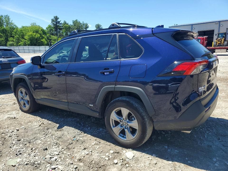 2024 TOYOTA RAV4 HYBRID XLE 2