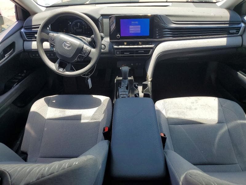 2026 TOYOTA CAMRY LE 8