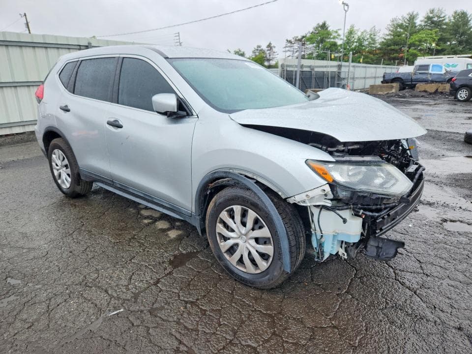 2017 NISSAN ROGUE S 4
