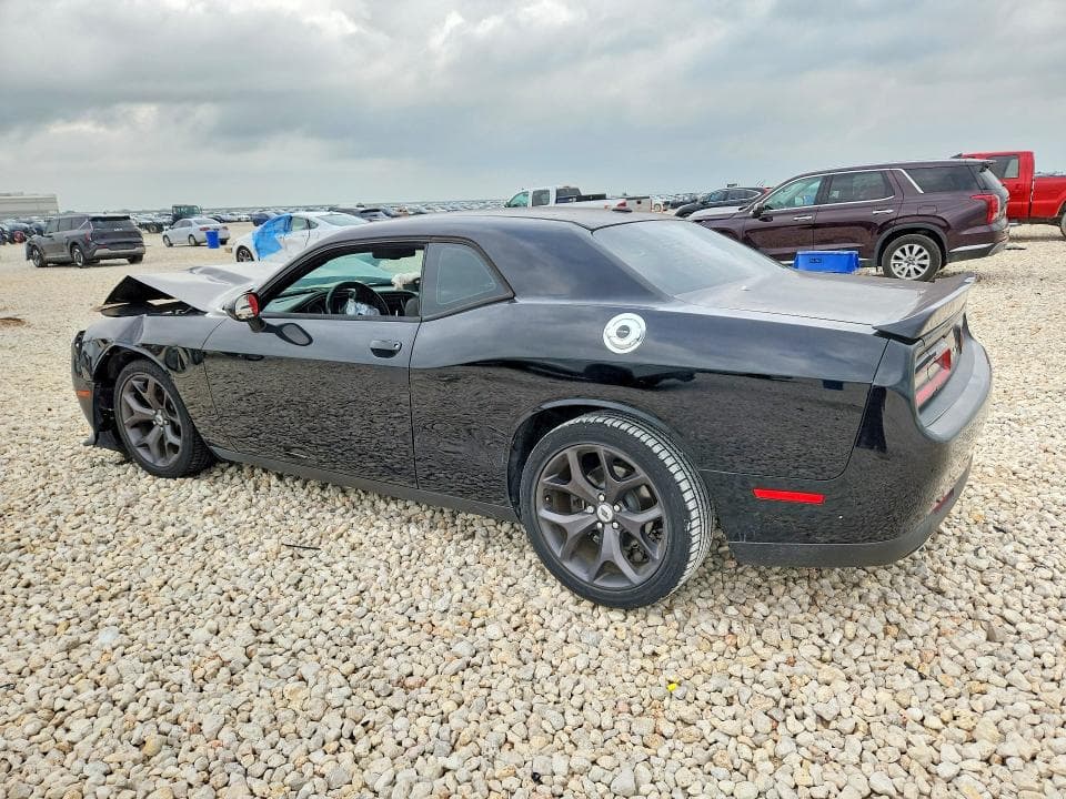 2019 DODGE CHALLENGER GT 2
