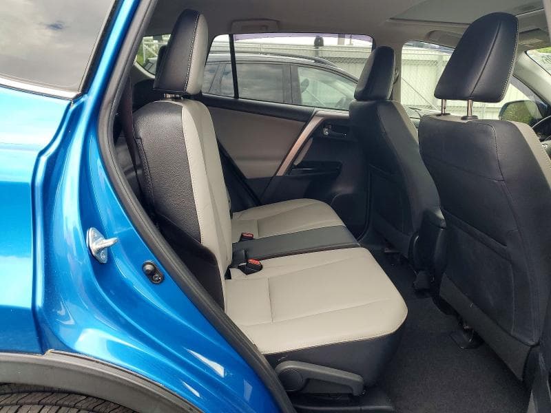 2017 TOYOTA RAV4 LIMITED 11