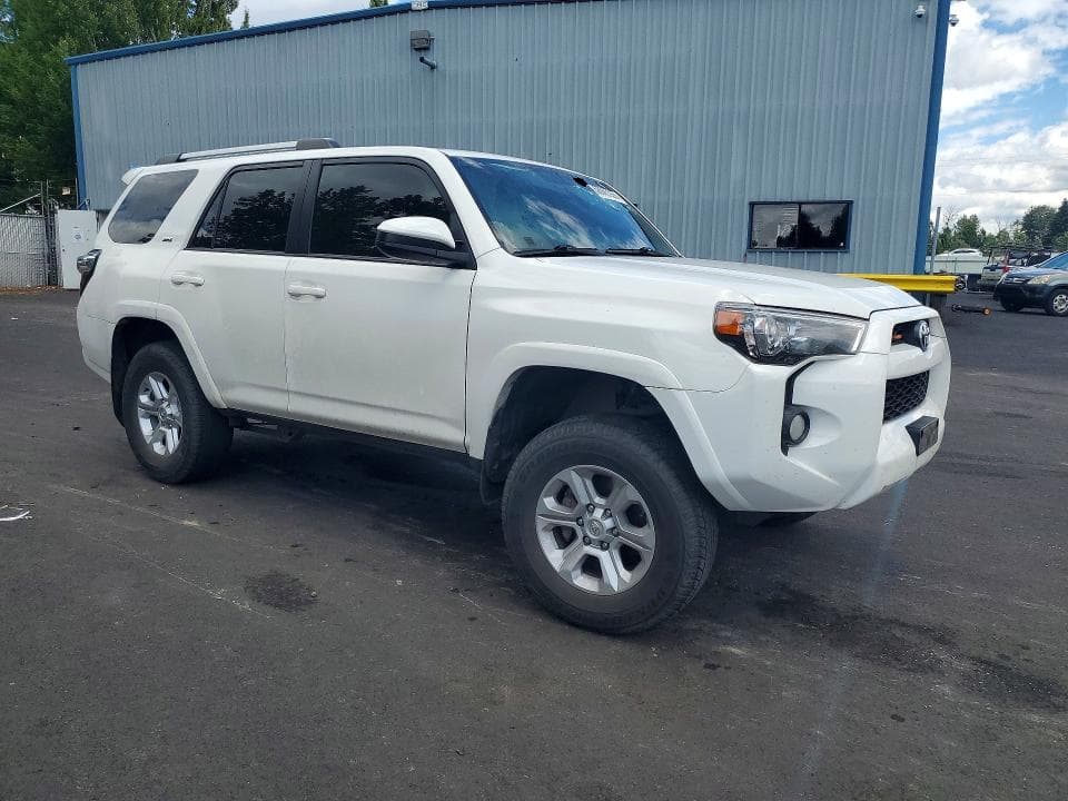 2019 TOYOTA 4RUNNER SR5 4