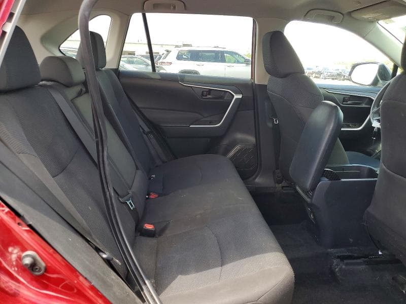 2024 TOYOTA RAV4 LE 11