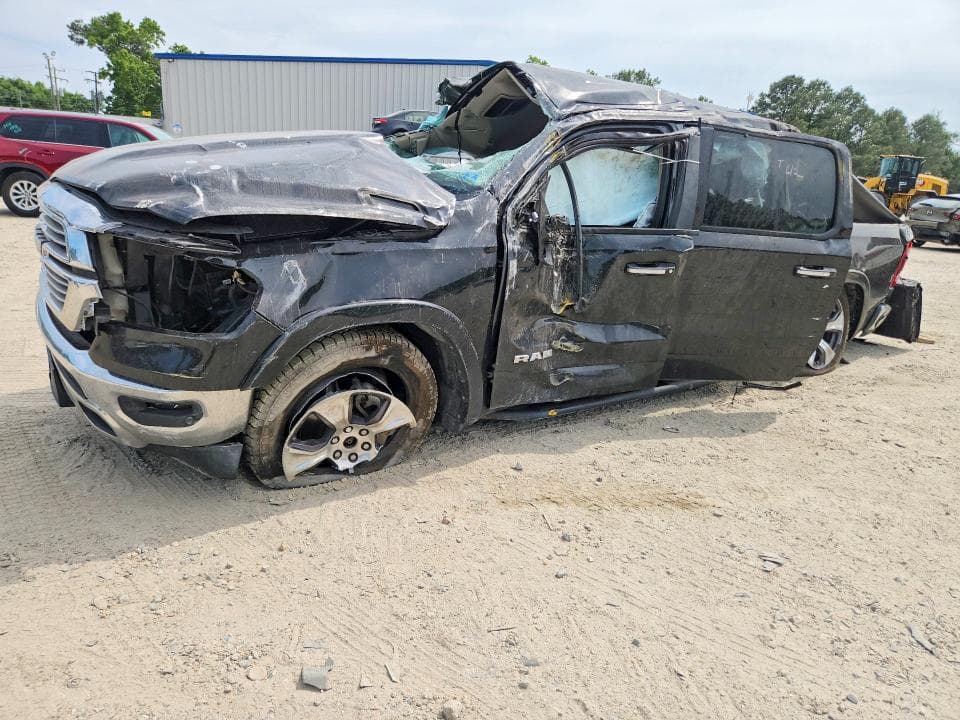 2019 RAM 1500 LARAMIE - 1