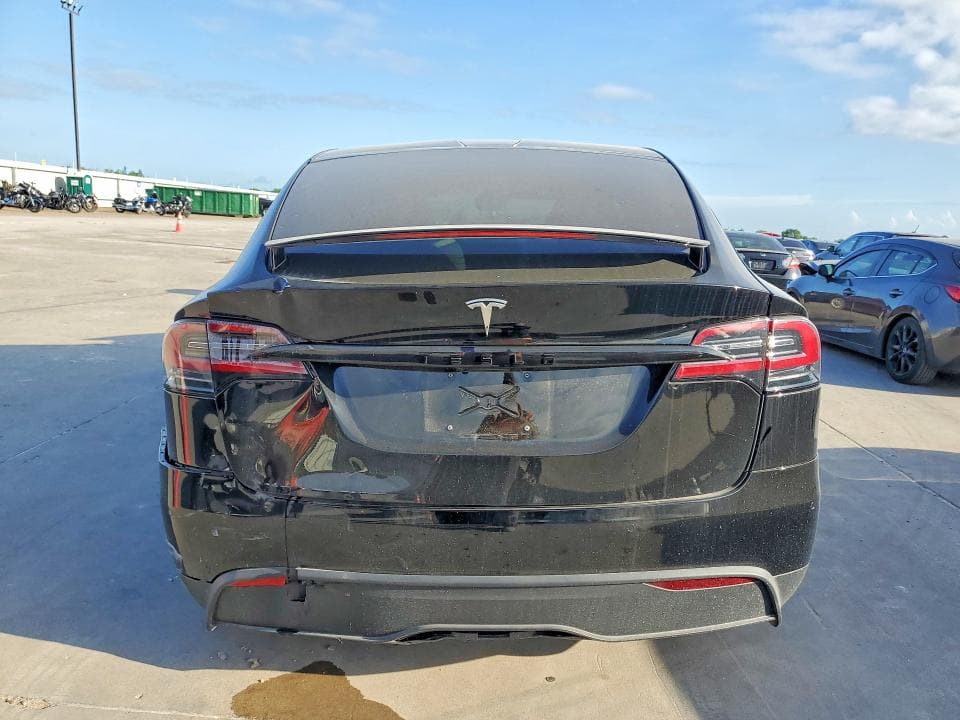 2022 TESLA MODEL X 6