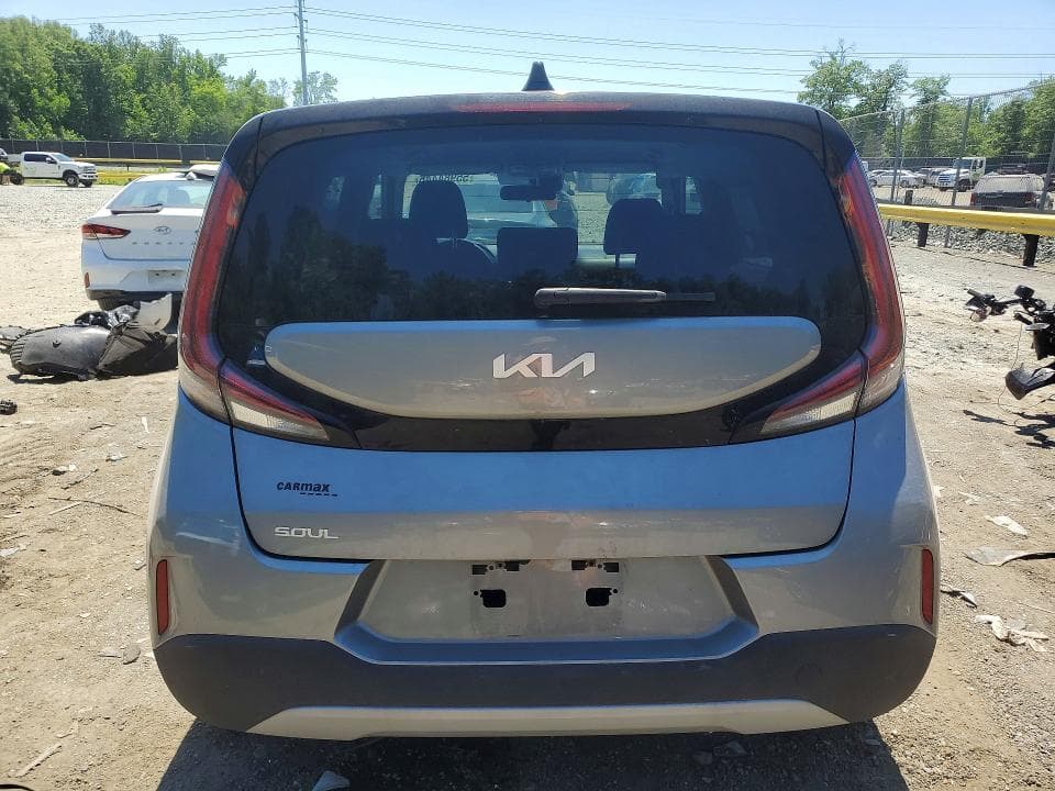 2023 KIA SOUL LX 6