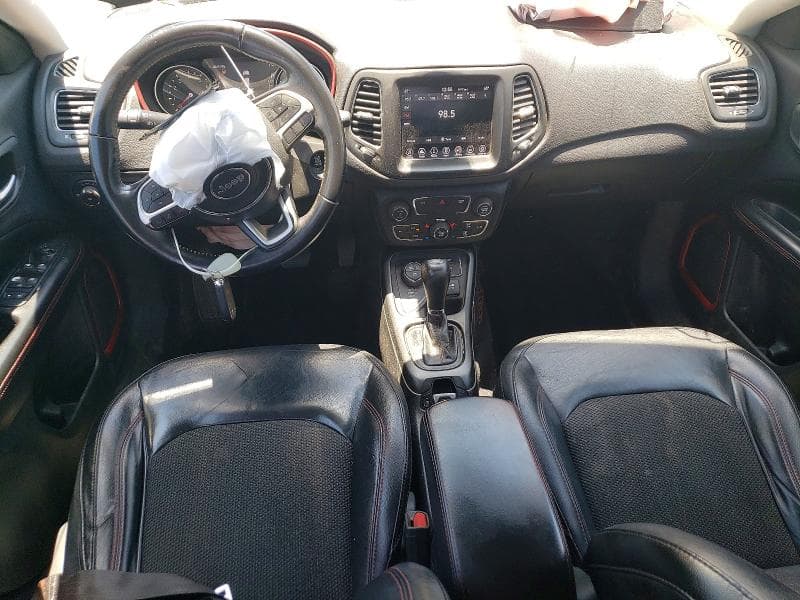 2019 JEEP COMPASS TRAILHAWK 8