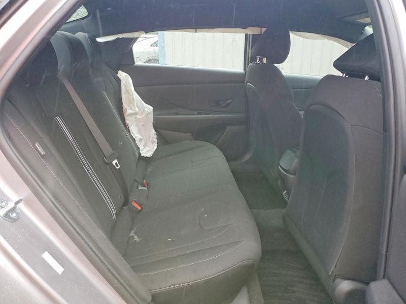 2025 HYUNDAI ELANTRA SEL SPORT 10