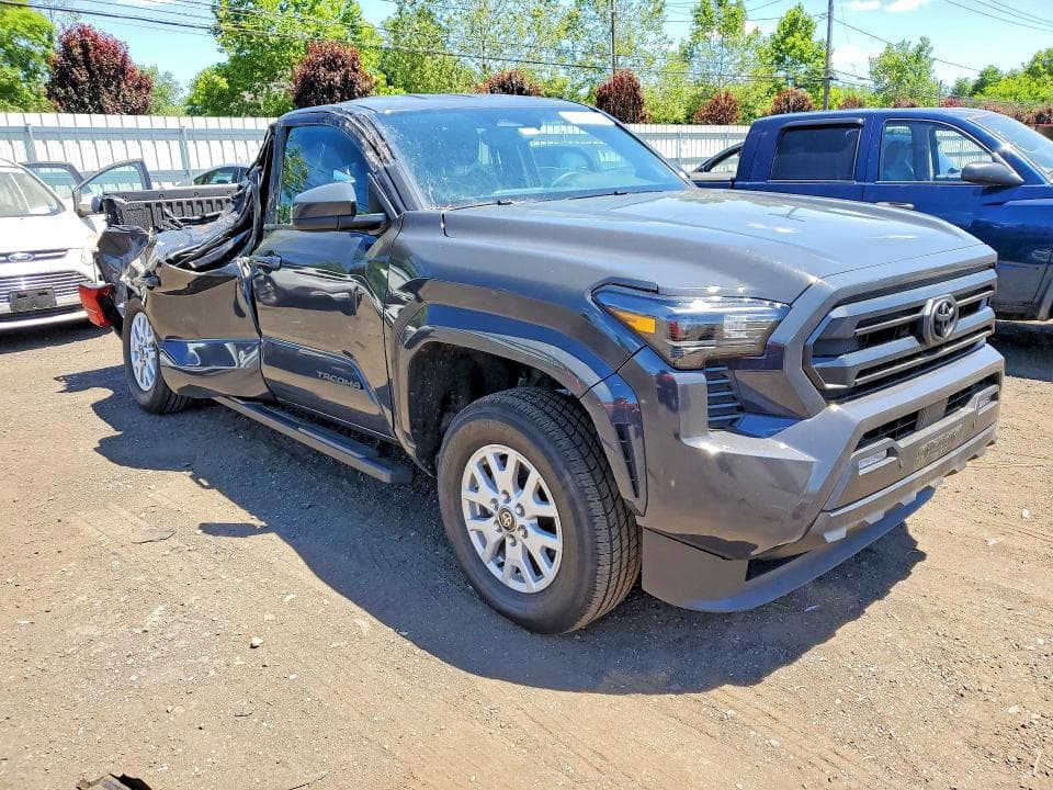 2025 TOYOTA TACOMA SR5 4