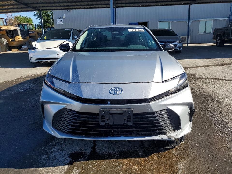 2025 TOYOTA CAMRY LE 5