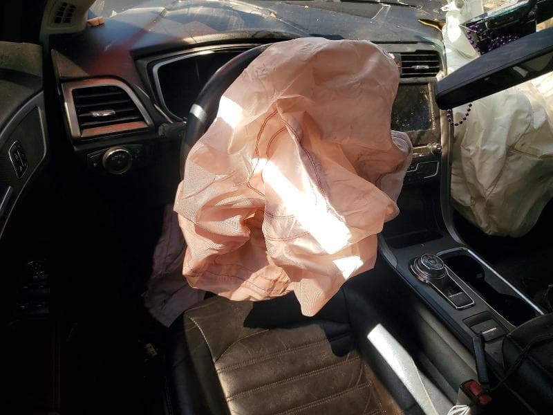 2017 FORD FUSION SE PHEV 8
