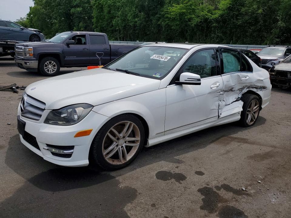 2013 MERCEDES-BENZ C-CLASS
