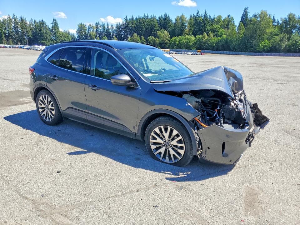 2020 FORD ESCAPE TITANIUM 4