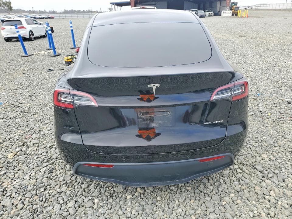2022 TESLA MODEL Y 6