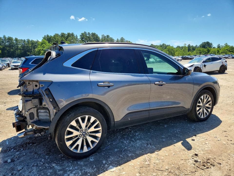 2022 FORD ESCAPE TITANIUM 3