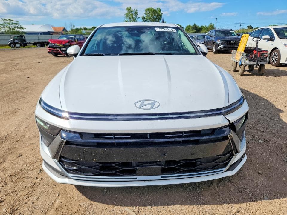2025 HYUNDAI SONATA SE 5