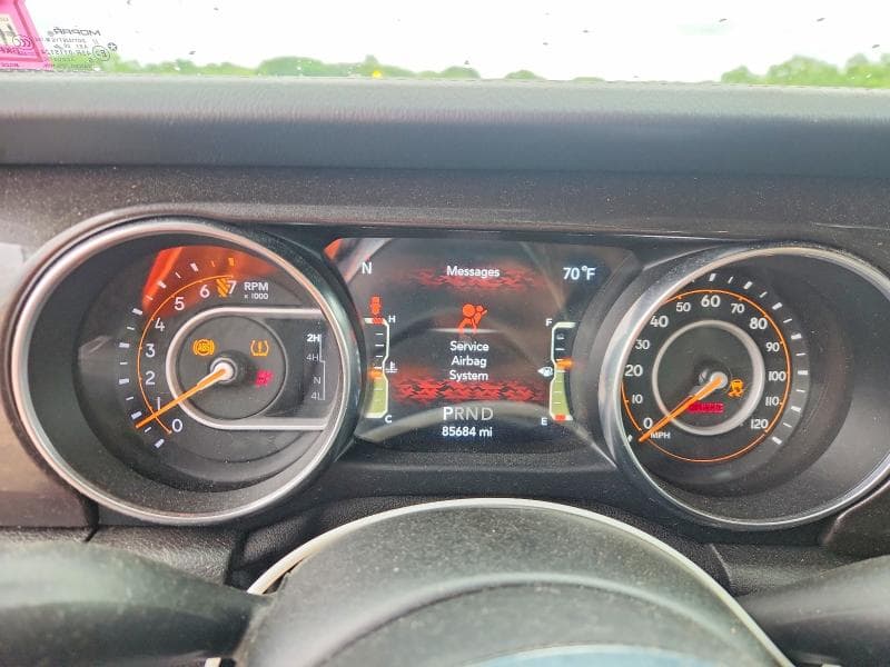 2019 JEEP WRANGLER UNLIMITED SAHARA 9