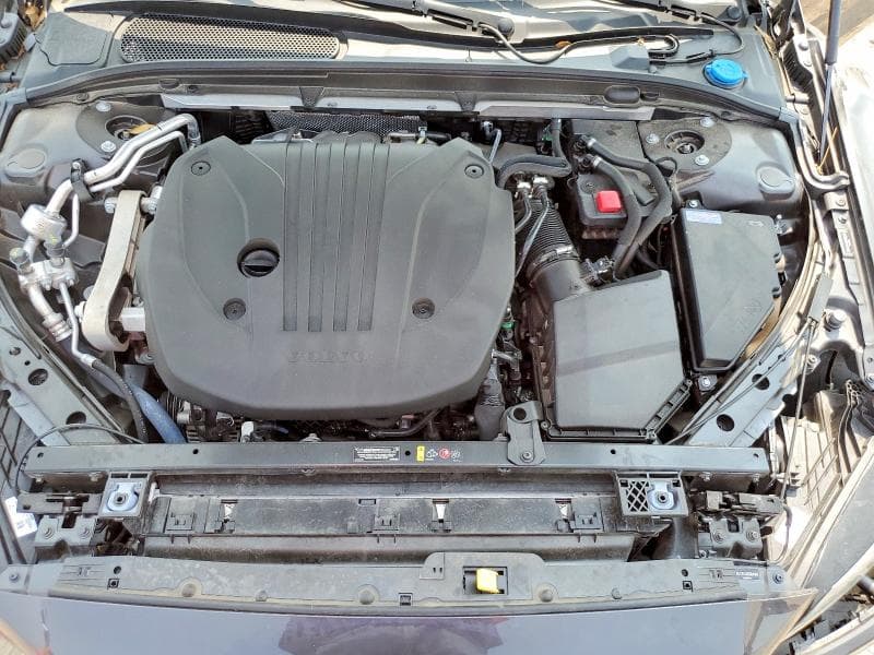 2025 VOLVO S60 CORE 11