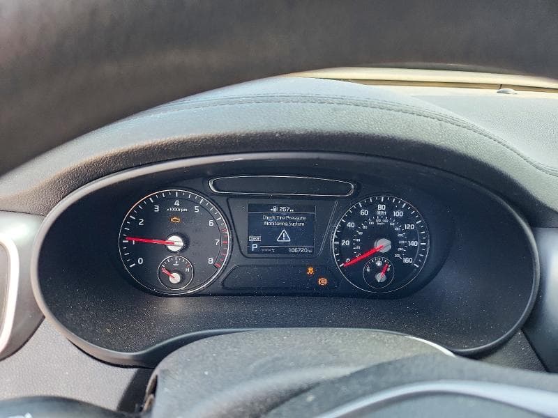 2020 KIA SORENTO S 9