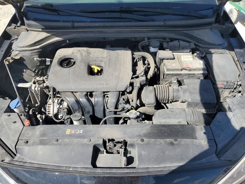 2020 HYUNDAI ELANTRA SE 11