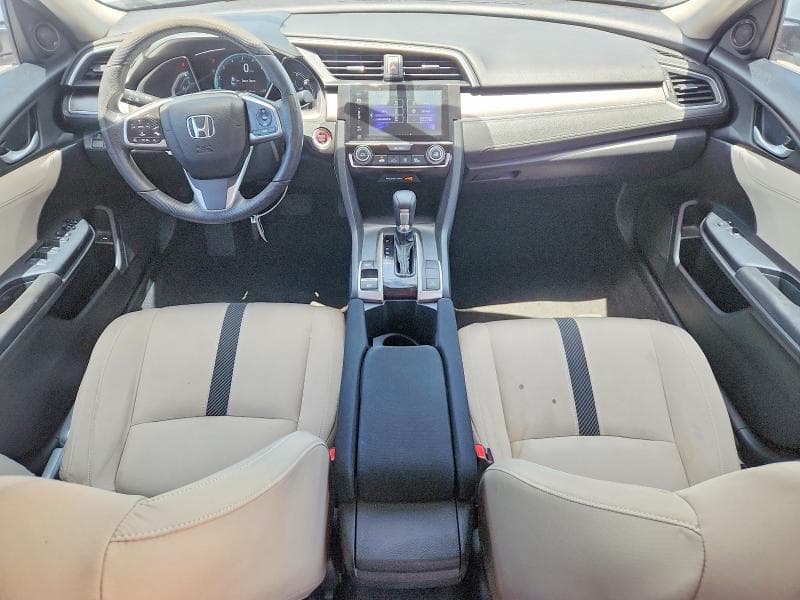 2017 HONDA CIVIC EX 8