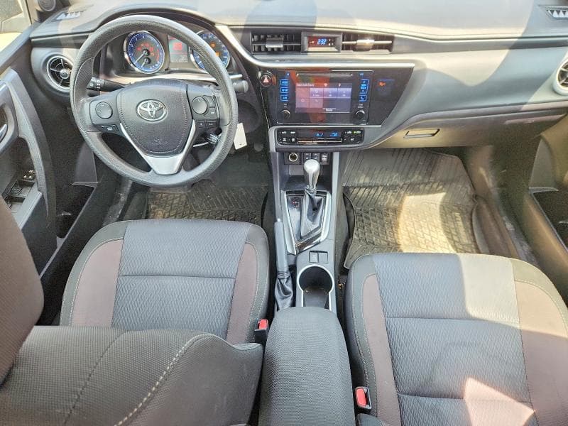 2018 TOYOTA COROLLA LE 8
