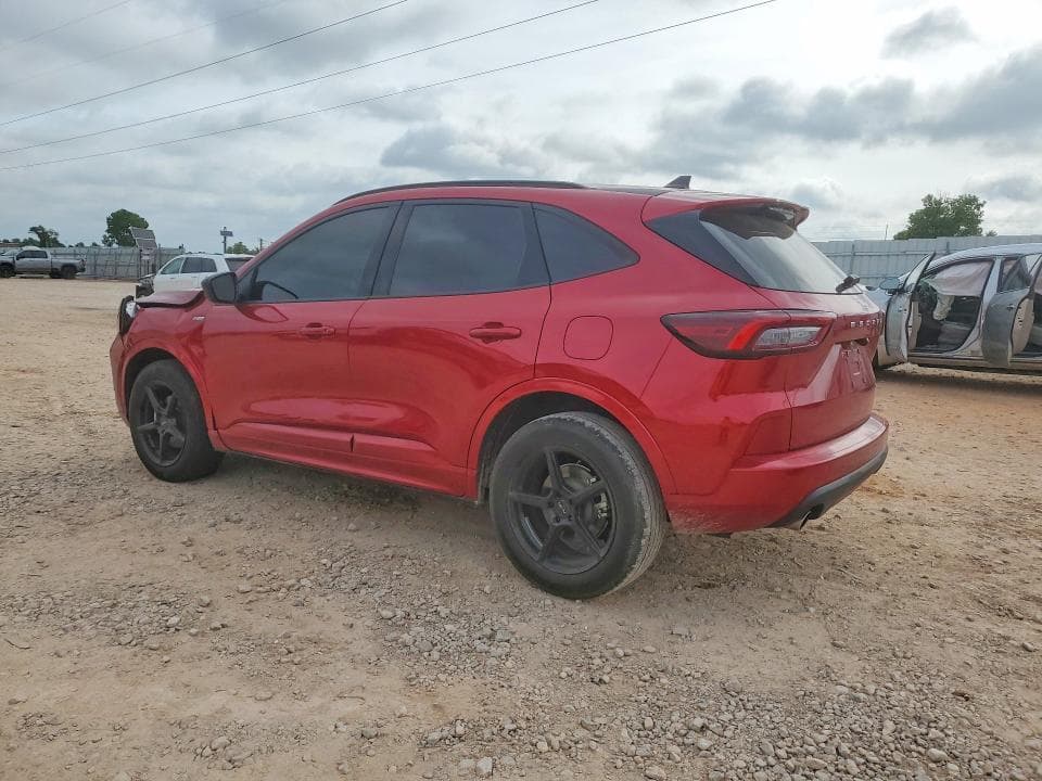 2023 FORD ESCAPE ST LINE 2