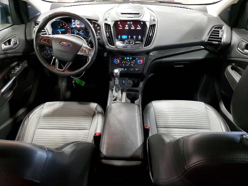 2017 FORD ESCAPE TITANIUM 8