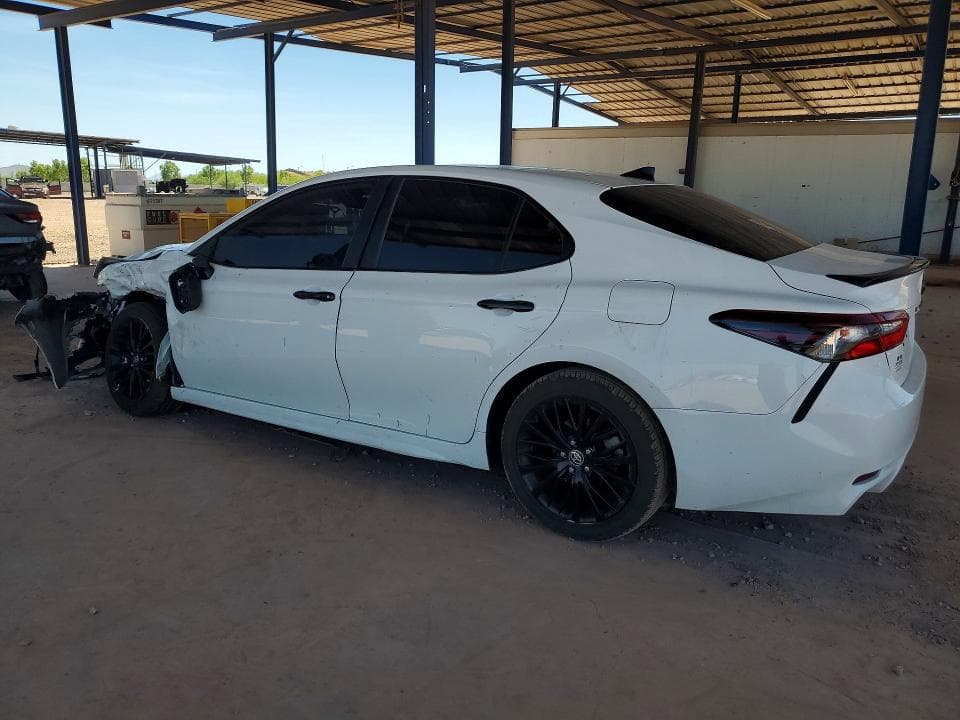 2021 TOYOTA CAMRY SE NIGHTSHADE 2