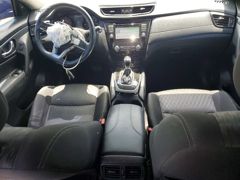 2017 NISSAN ROGUE 8