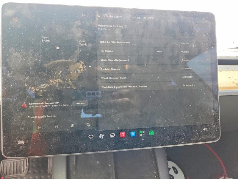 2022 TESLA MODEL 3 9