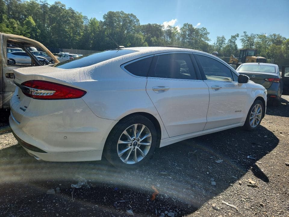 2017 FORD FUSION SE HYBRID 3