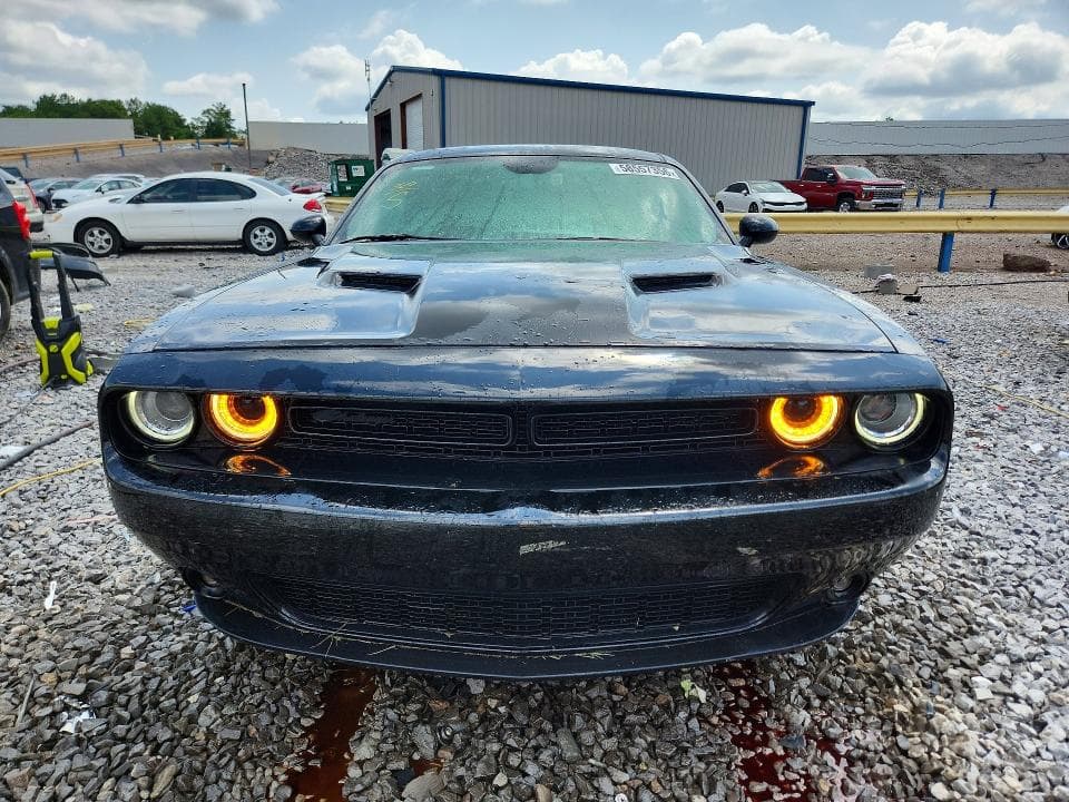 2023 DODGE CHALLENGER SXT 5