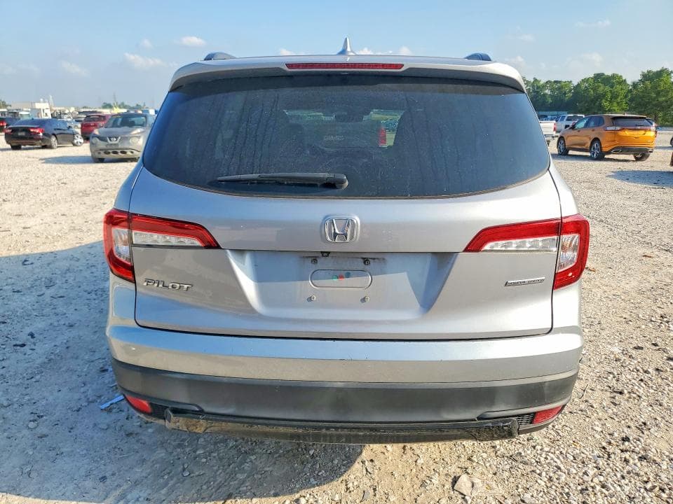 2021 HONDA PILOT SE 6