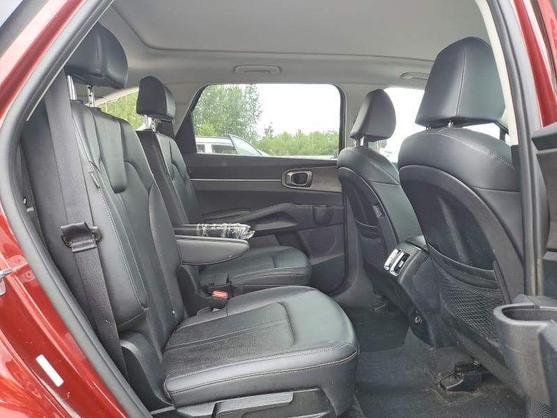 2025 KIA SORENTO X-LINE EX 11
