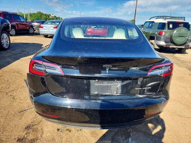 2018 TESLA MODEL 3 6