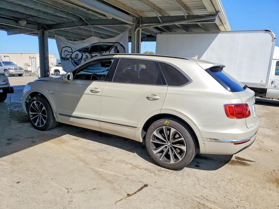 2018 BENTLEY BENTAYGA 2