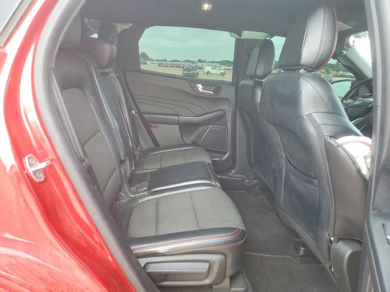 2023 FORD ESCAPE ST LINE 11
